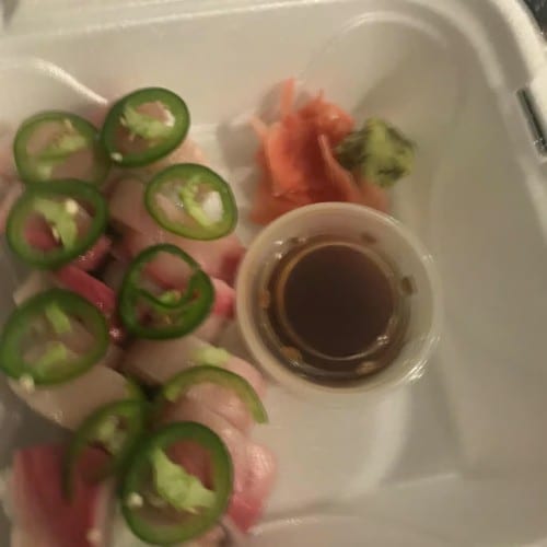 Yellowtail Heaven Roll (10).
